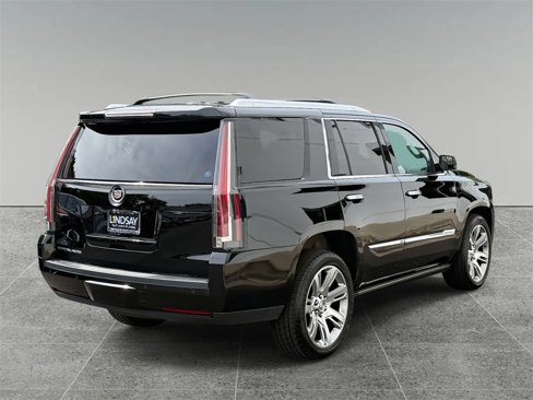 Used 2015 Cadillac Escalade Premium image 10