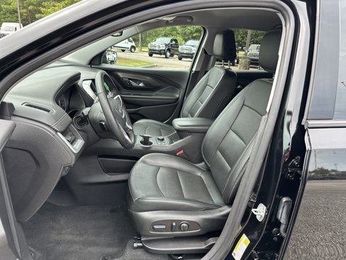 Used 2023 GMC Terrain SLT image 9