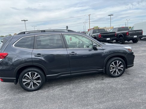 Used 2019 Subaru Forester Limited image 8