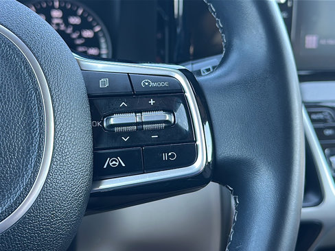 Used 2021 Kia Sorento S image 29