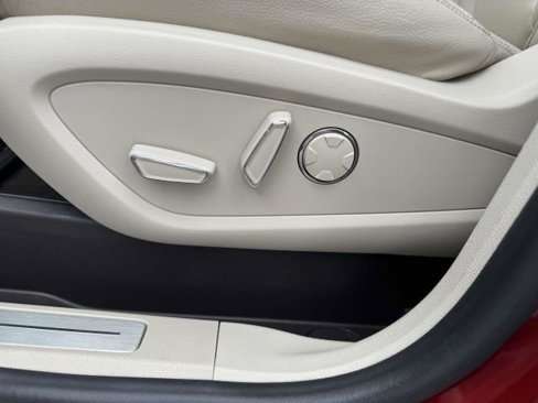 Used 2019 Lincoln MKC Premiere image 20