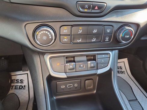 Used 2023 GMC Terrain SLE w/ LPO, Floor Liner Package image 14