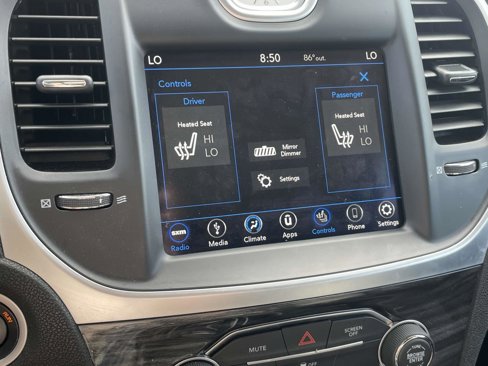 Used 2019 Chrysler 300 Touring L w/ Quick Order Package 22F image 9