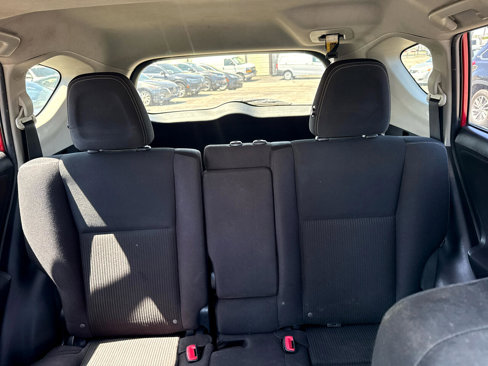 Used 2015 Toyota RAV4 XLE image 32