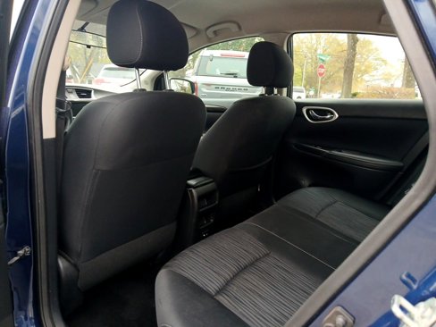Used 2019 Nissan Sentra SV image 11