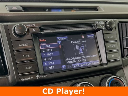 Used 2015 Toyota RAV4 LE image 2