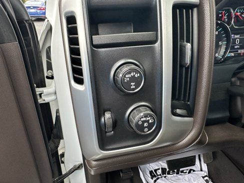 Used 2017 GMC Sierra 1500 SLT w/ SLT Premium Package image 19