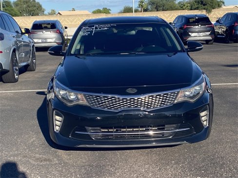 Used 2018 Kia Optima SX image 2