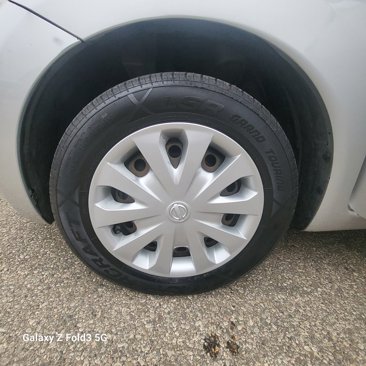 Used 2015 Nissan Versa Note SV image 23