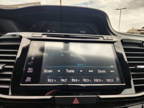Used 2017 Honda Accord EX-L image 22