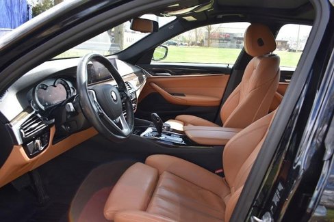 Used 2019 BMW 540i xDrive w/ Convenience Package image 8