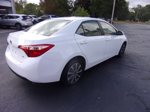 Used 2017 Toyota Corolla LE image 6