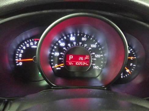 Used 2015 Kia Soul + image 26