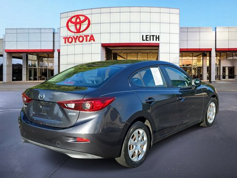 Used 2015 MAZDA MAZDA3 i Sport image 5