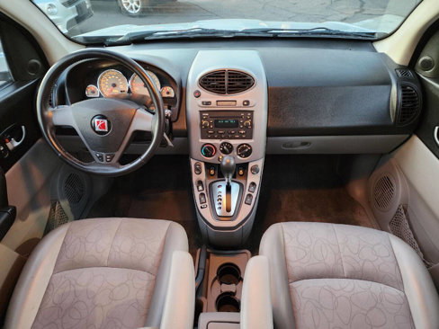Used 2005 Saturn Vue AWD V6 w/ Comfort Pkg image 17