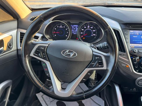 Used 2015 Hyundai Veloster w/ Option Group 02 image 14