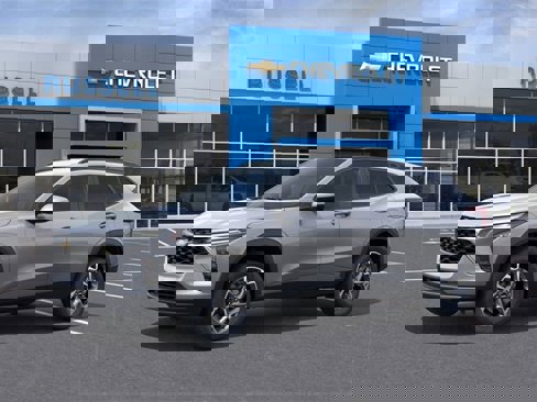 New 2026 Chevrolet Trax LT w/ LT Convenience Package image 2