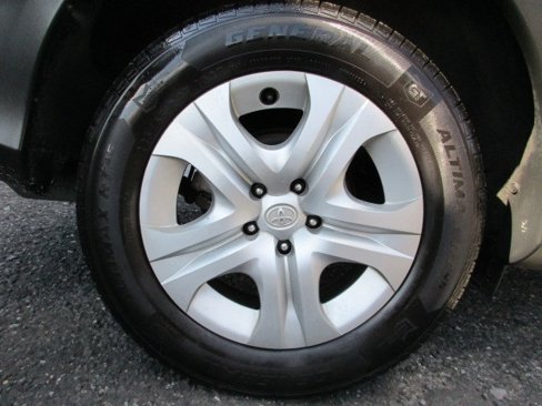 Used 2013 Toyota RAV4 LE image 12