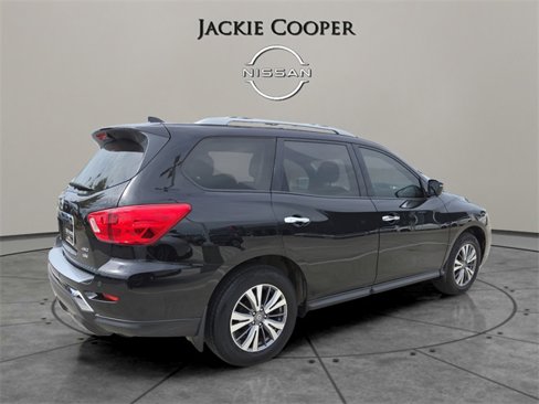 Certified 2020 Nissan Pathfinder SV image 5