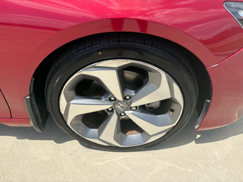 Certified 2018 Honda Accord Touring image 27
