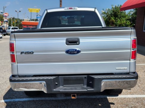 Used 2013 Ford F150 XLT w/ Mid Equipment Group image 9