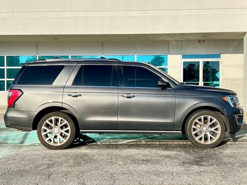Used 2018 Ford Expedition Limited w/ Equipment Group 302A image 2