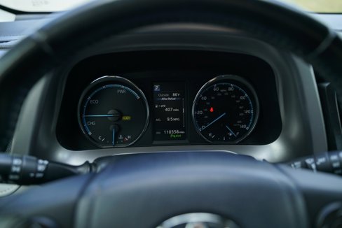 Used 2018 Toyota RAV4 Limited image 15