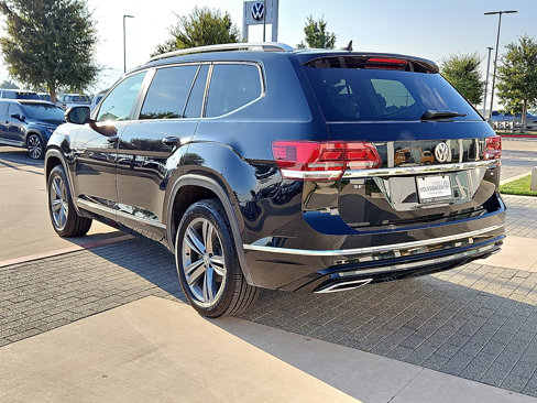 Used 2019 Volkswagen Atlas SE w/ Panoramic Sunroof Package image 2