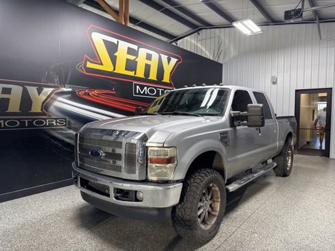 Used 2010 Ford F250 Lariat image 1
