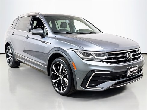 Used 2022 Volkswagen Tiguan SEL R-Line image 3