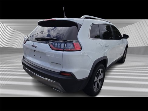 Used 2019 Jeep Cherokee Limited image 6