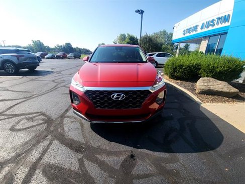 Used 2020 Hyundai Santa Fe SE image 2