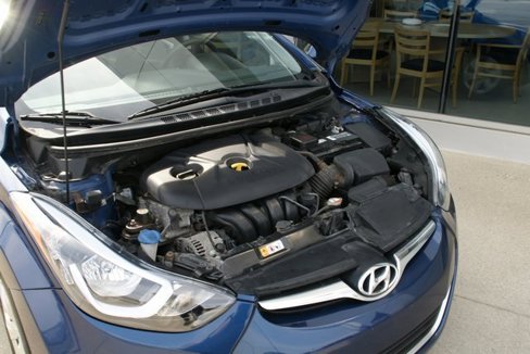 Used 2016 Hyundai Elantra SE image 12