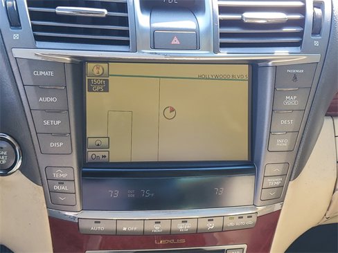 Used 2010 Lexus LS 460 image 24