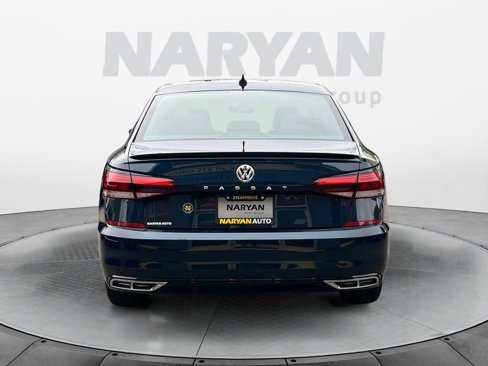 Used 2021 Volkswagen Passat 2.0T R-Line image 7
