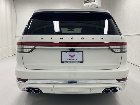 Used 2023 Lincoln Aviator Black Label Grand Touring w/ Class IV Trailer Tow Package image 7