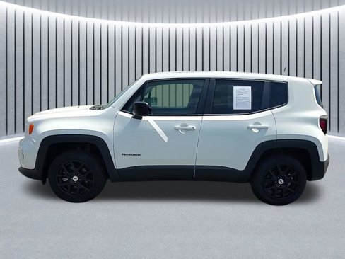 Used 2023 Jeep Renegade Latitude image 7