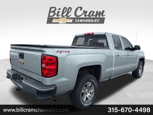 Used 2017 Chevrolet Silverado 1500 LT w/ Trailering Package image 3