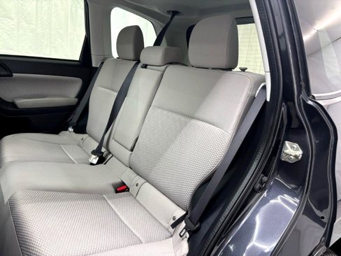Used 2017 Subaru Forester 2.5i Premium w/ All-Weather Package image 26