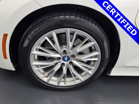 Certified 2023 BMW 330e w/ Driving Assistance Package image 18