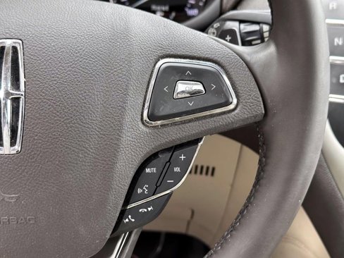 Used 2019 Lincoln MKC Reserve w/ MKC Climate Package image 22