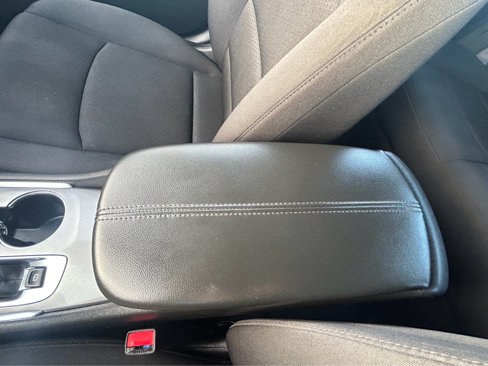 Used 2023 Chevrolet Malibu LT image 35
