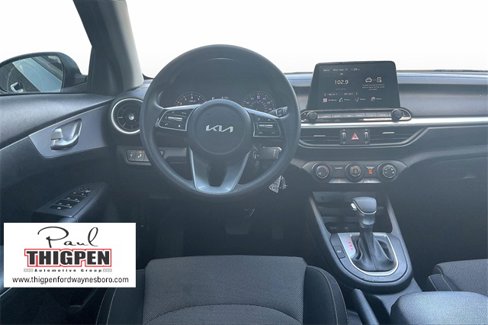 Used 2024 Kia Forte LXS w/ LXS Technology Package image 5
