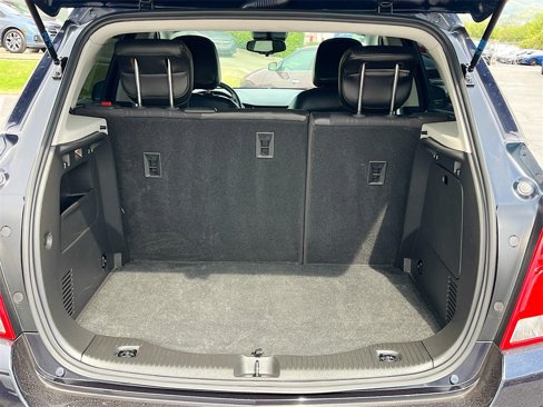 Used 2021 Chevrolet Trax LT image 23
