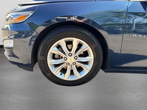 Used 2019 Chevrolet Malibu LT w/ Leather Package image 12