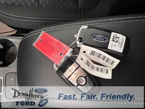 New 2025 Ford Escape Active image 45