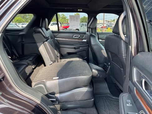 Used 2019 Ford Explorer Limited w/ Class III Trailer Tow Package image 19