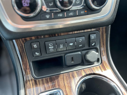 Used 2016 GMC Acadia Denali image 13