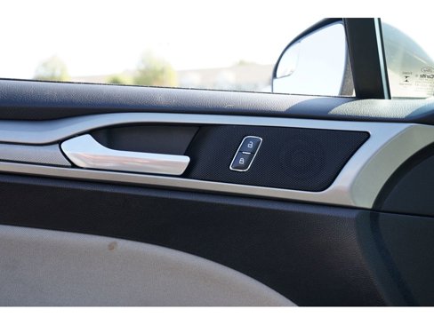 Used 2018 Ford Fusion S image 18