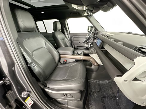 Certified 2023 Land Rover Defender 110 X-Dynamic SE image 27